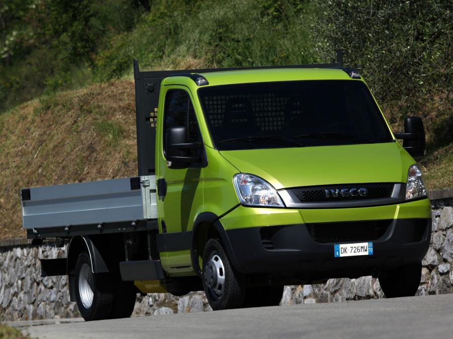  Iveco EcoDaily Chassis Cab 2009 года  (фото 4 из 11)